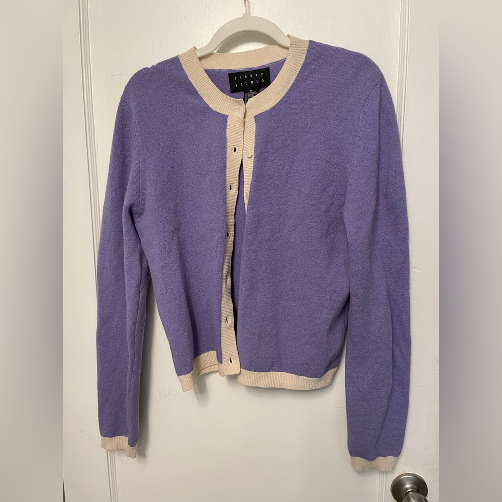 finity studio purple cream cardigan pearl button, size M